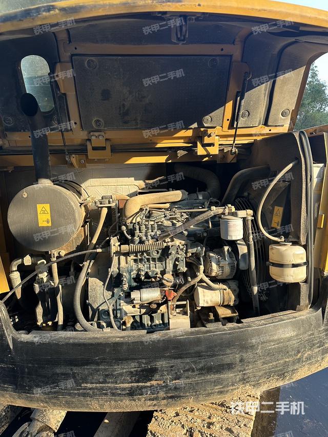 發(fā)動(dòng)機(jī)整體俯視（整機(jī)外觀）