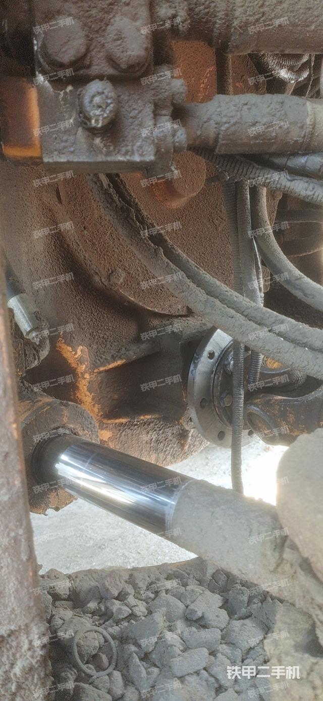 變速箱(整機(jī)外觀及大件) 變速箱(整機(jī)外觀及大件)