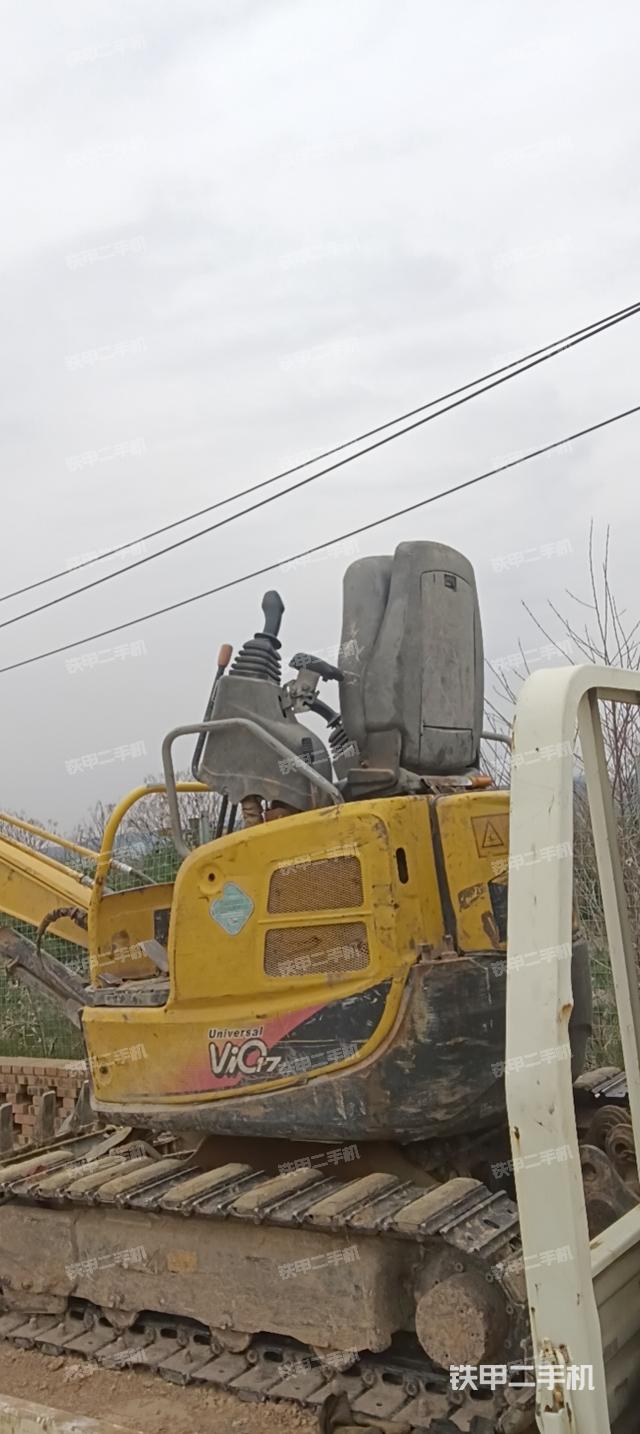 駕駛室頂部（整機(jī)外觀）