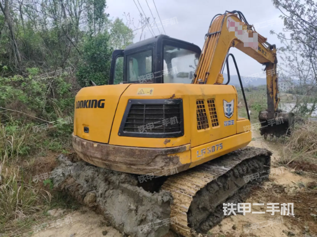 整机右后45°（整机外观）