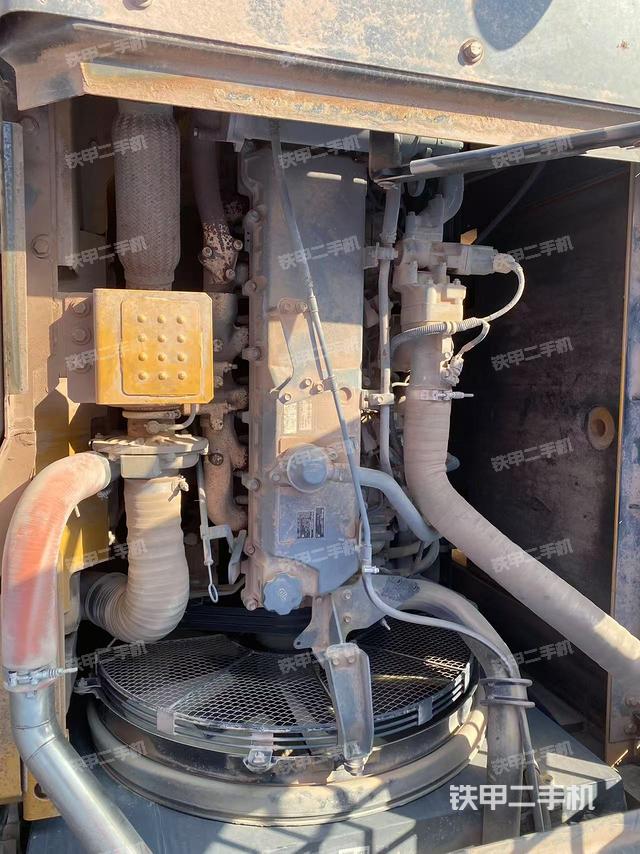 发动机整体俯视（整机外观）