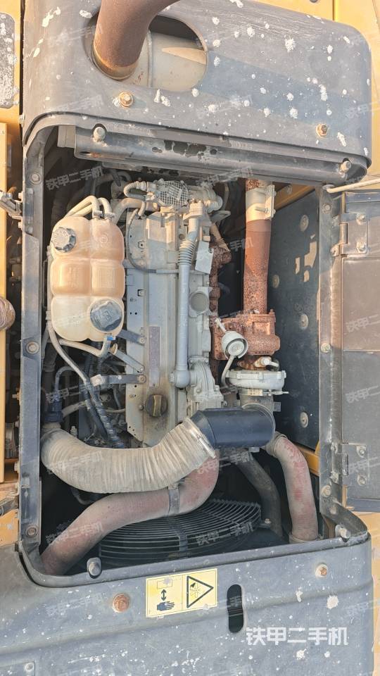 發(fā)動(dòng)機(jī)整體俯視（整機(jī)外觀）