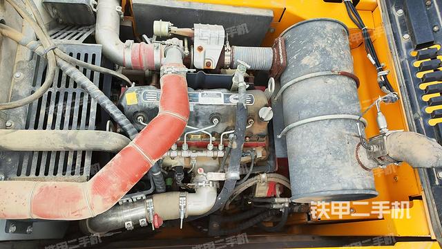 发动机整体俯视（整机外观）