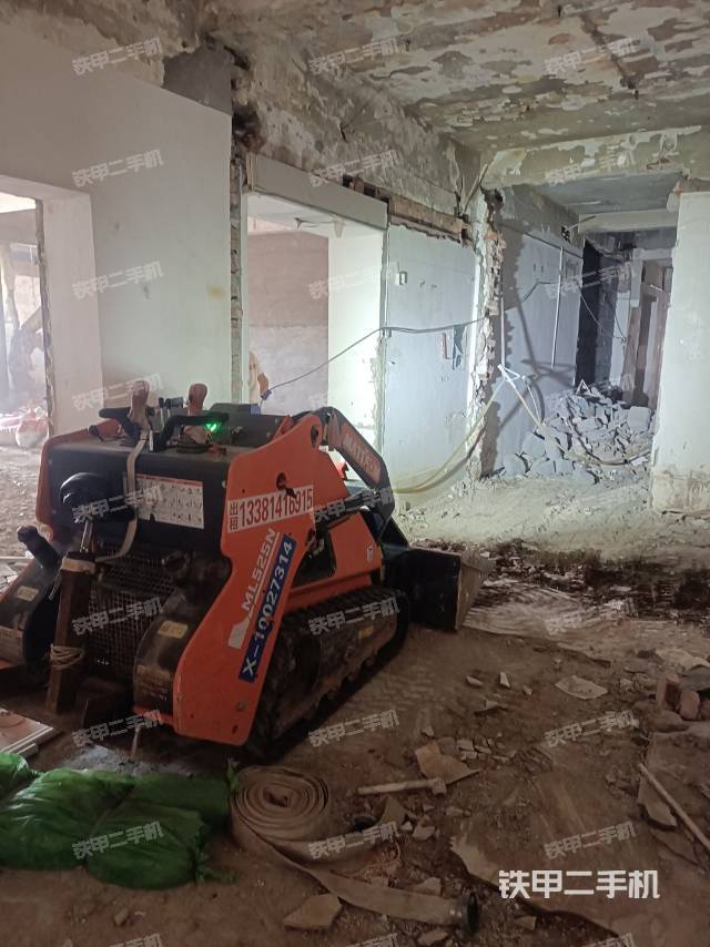 整機(jī)右后45°（整機(jī)外觀及大件）