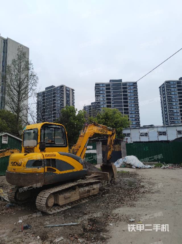 整机右后45°（整机外观）