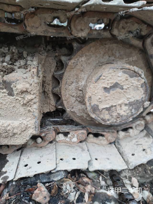 单侧履带整体（整机外观）