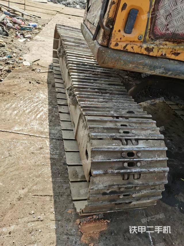 單側(cè)履帶整體（整機外觀）