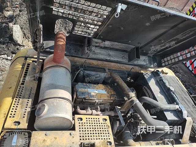 發(fā)動(dòng)機(jī)整體俯視（整機(jī)外觀）