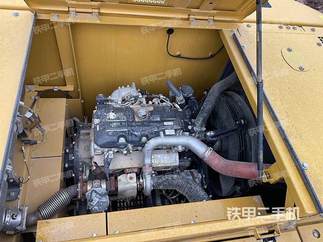 發(fā)動(dòng)機(jī)整體俯視（整機(jī)外觀）