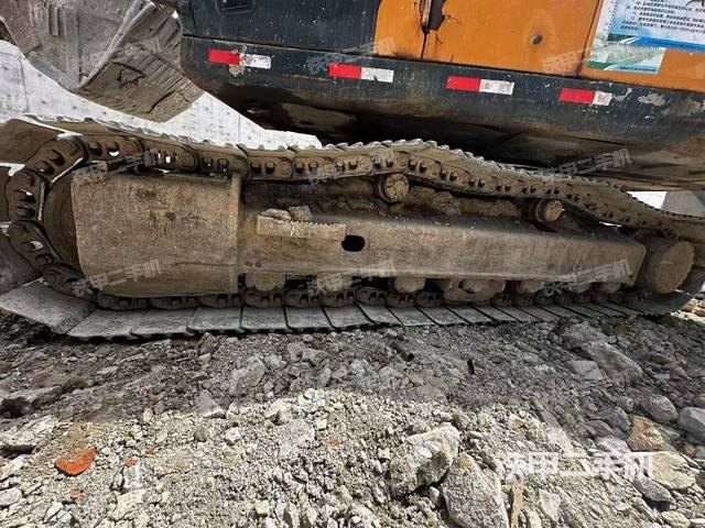 单侧履带整体（整机外观）