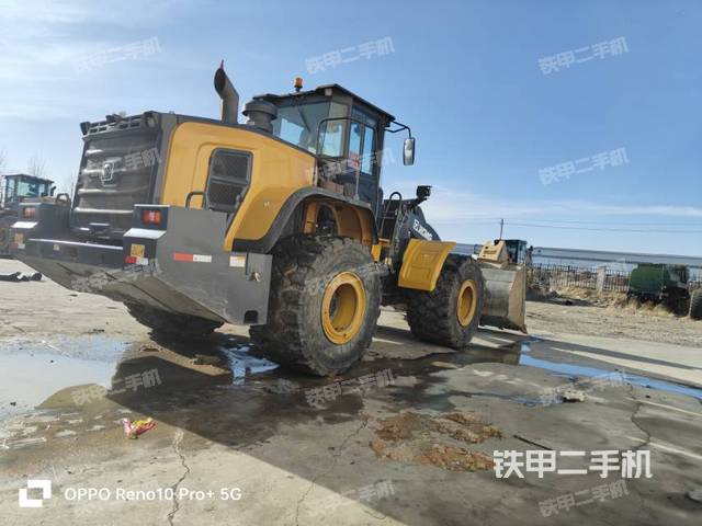 整機(jī)右后45°（整機(jī)外觀及大件）