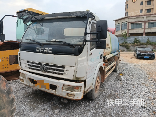 東風DFL1160BX2市政環(huán)衛(wèi)機械