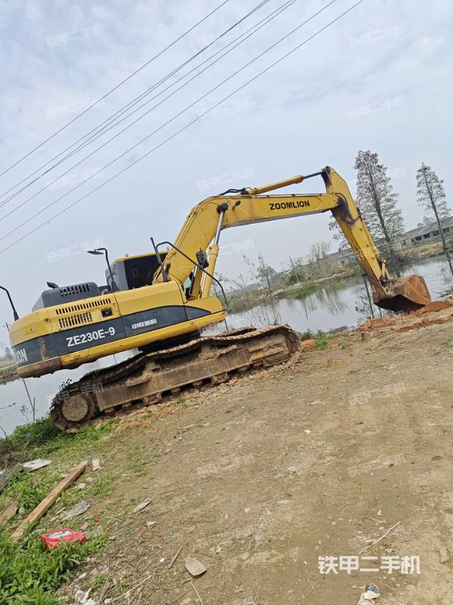 整機右后45°（整機外觀）