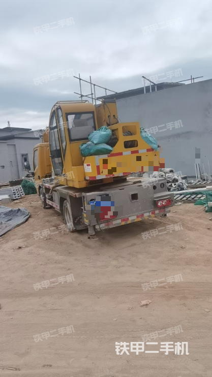 整機(jī)右后45°(設(shè)備外觀及核心部件) 整機(jī)右后45°(設(shè)備外觀及核心部件)