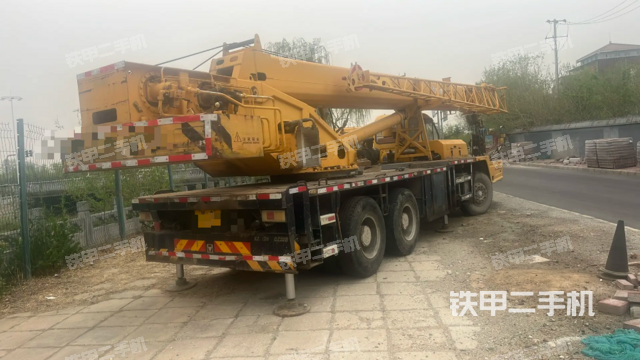 整機左側(cè)(設(shè)備外觀及核心部件) 整機左側(cè)(設(shè)備外觀及核心部件)