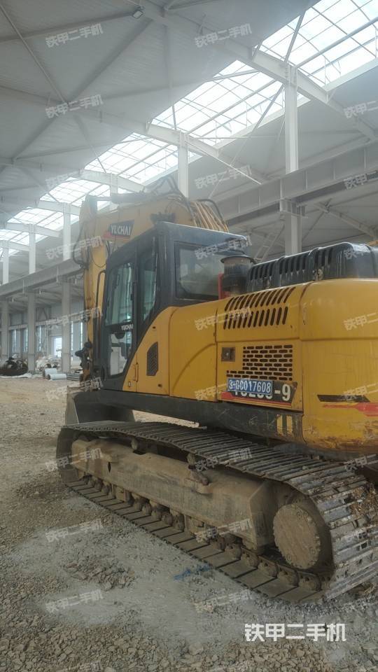 玉柴YC230-9挖掘機(jī)