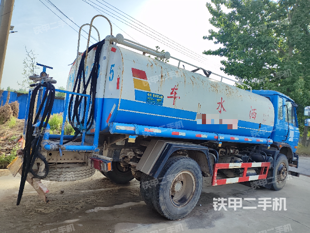 整機左側(cè)(設備外觀及核心部件) 整機左側(cè)(設備外觀及核心部件)