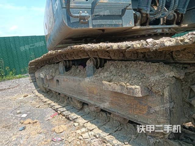 单侧履带整体（整机外观）