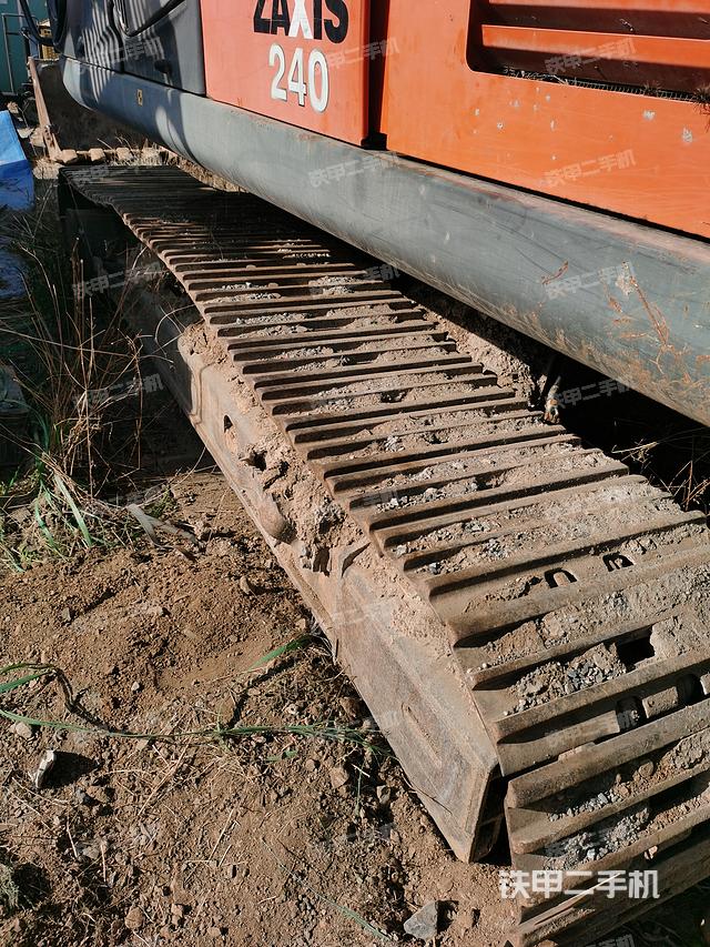 单侧履带整体（整机外观）