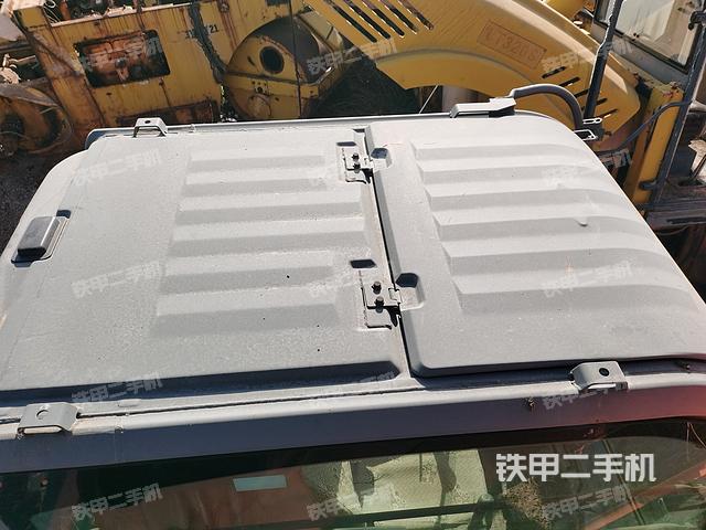 驾驶室顶部（整机外观）