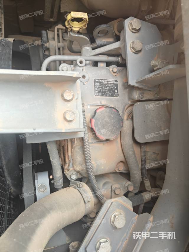 發(fā)動機整體俯視(整機外觀) 發(fā)動機整體俯視(整機外觀)