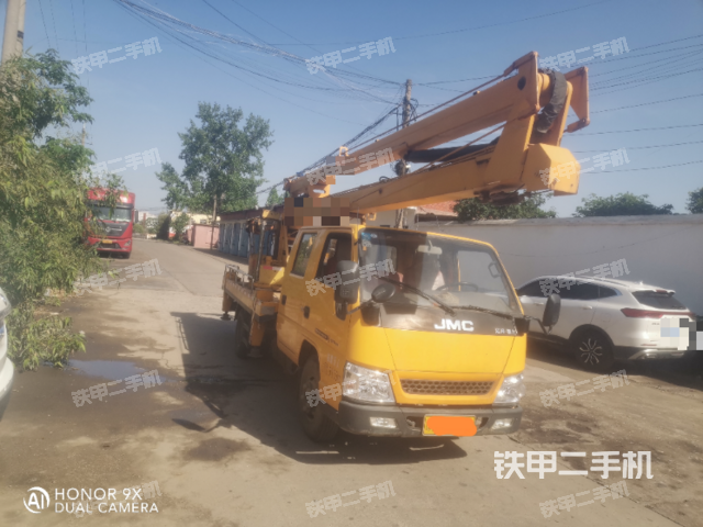 整機右側(設備外觀及核心部件) 整機右側(設備外觀及核心部件)