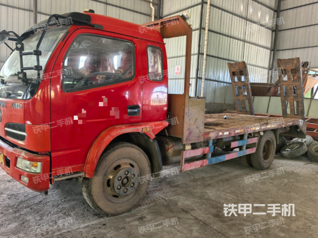 东风4X2平板运输车