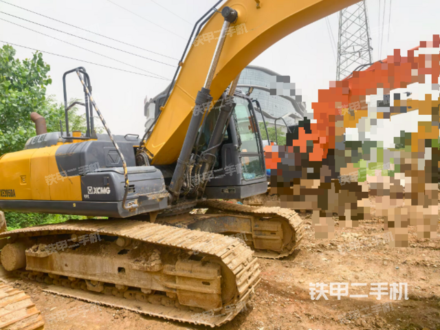 整機(jī)右后45°(整機(jī)外觀) 整機(jī)右后45°(整機(jī)外觀)
