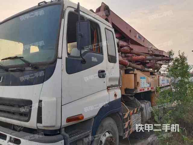 徐工XZJ5280THB37泵車