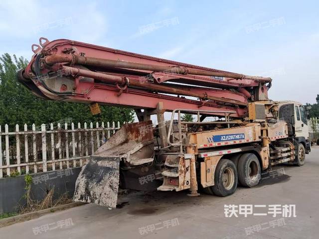 整機(jī)左側(cè)(設(shè)備外觀及核心部件) 整機(jī)左側(cè)(設(shè)備外觀及核心部件)