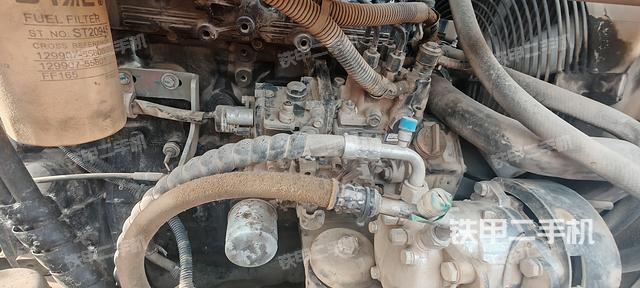 發(fā)動(dòng)機(jī)整體俯視(整機(jī)外觀) 發(fā)動(dòng)機(jī)整體俯視(整機(jī)外觀)