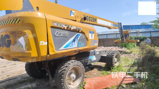 整机右后45°（设备外观及核心部件）