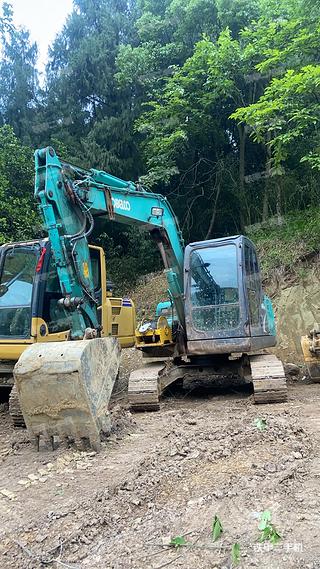 達州神鋼SK75-8挖掘機實拍圖片