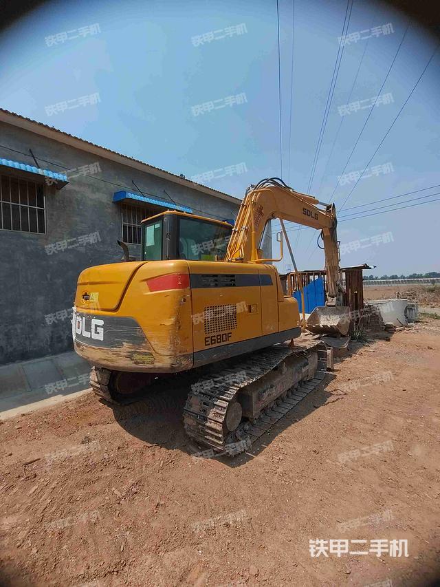 整机右后45°(整机外观) 整机右后45°(整机外观)
