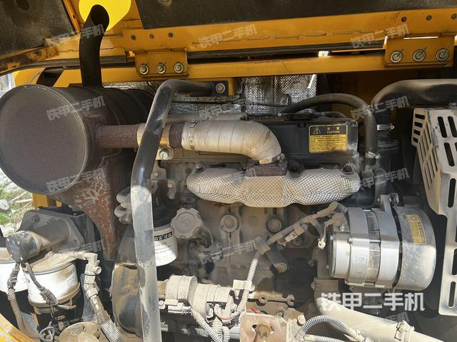 发动机整体俯视（整机外观）