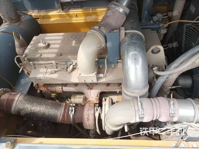 发动机整体俯视（整机外观）