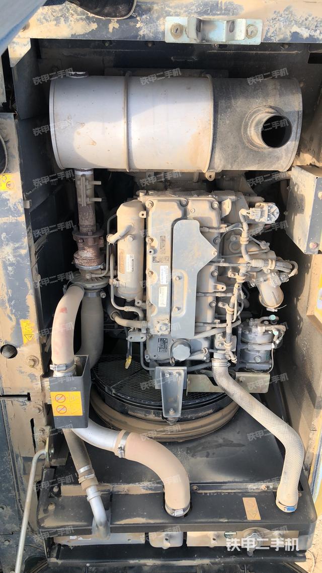 發(fā)動(dòng)機(jī)整體俯視(整機(jī)外觀) 發(fā)動(dòng)機(jī)整體俯視(整機(jī)外觀)