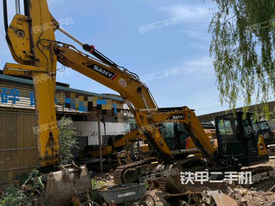 三一重工SY375H挖掘機(jī)