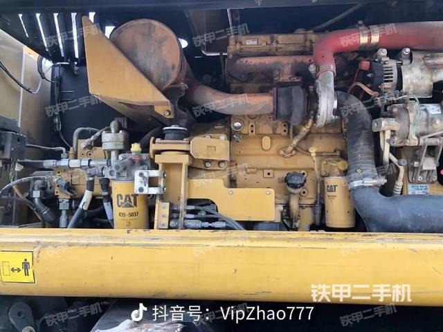 发动机整体俯视（整机外观）