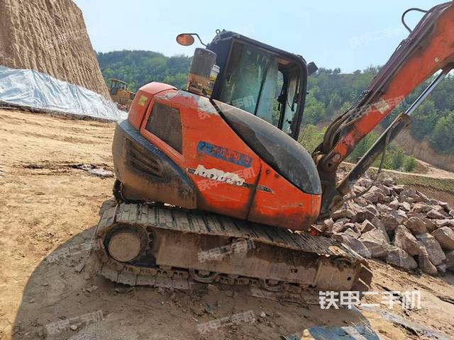 整機(jī)右后45°(整機(jī)外觀) 整機(jī)右后45°(整機(jī)外觀)
