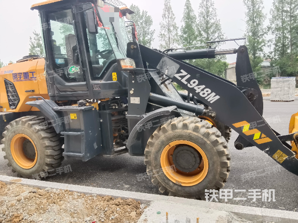 工作裝置整體(整機外觀及大件) 工作裝置整體(整機外觀及大件)