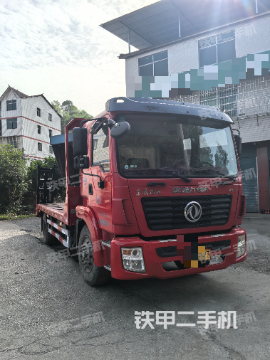 整机右后45°（设备外观及核心部件）