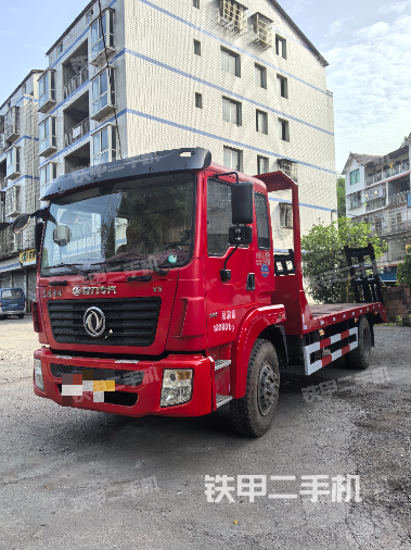 大運汽車4X2平板運輸車