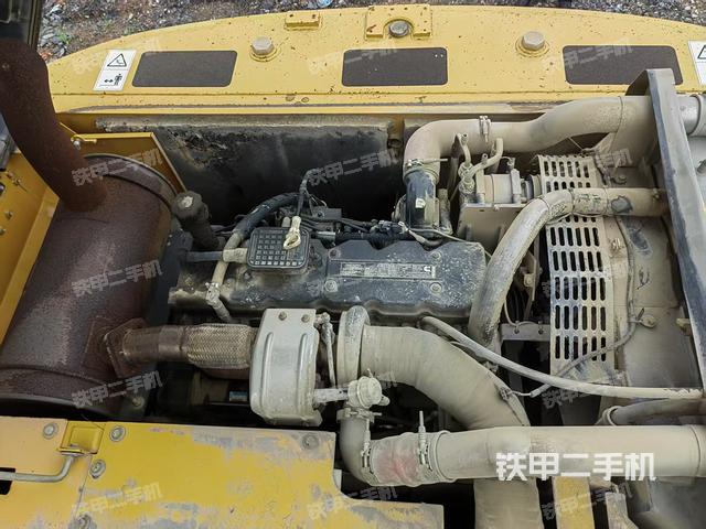 发动机整体俯视(整机外观) 发动机整体俯视(整机外观)