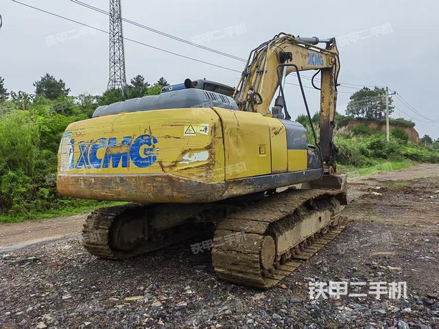 整机右后45°(整机外观) 整机右后45°(整机外观)
