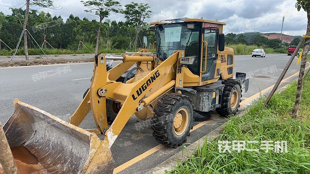 山東魯工T930裝載機(jī)