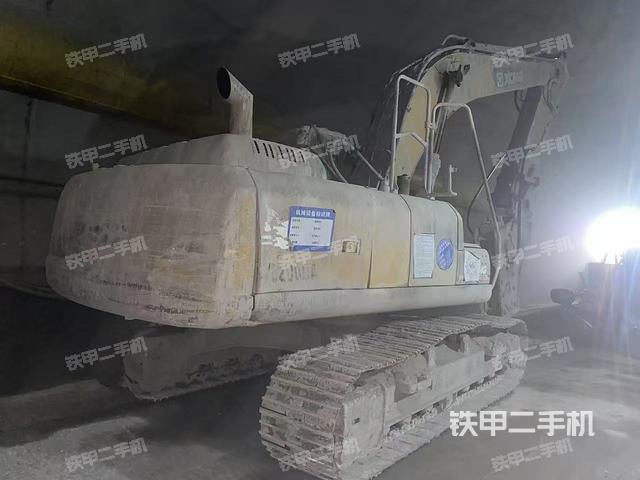 徐工XE200DA挖掘機(jī)
