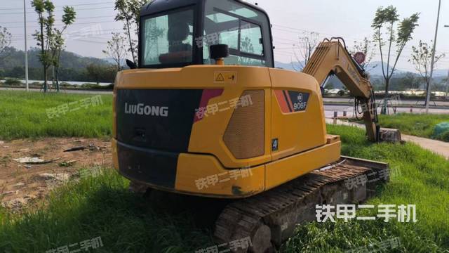 整機(jī)右后45°（整機(jī)外觀）