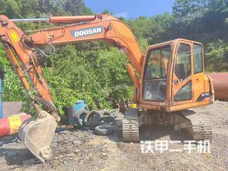 畢節(jié)斗山DH70挖掘機(jī)實(shí)拍圖片