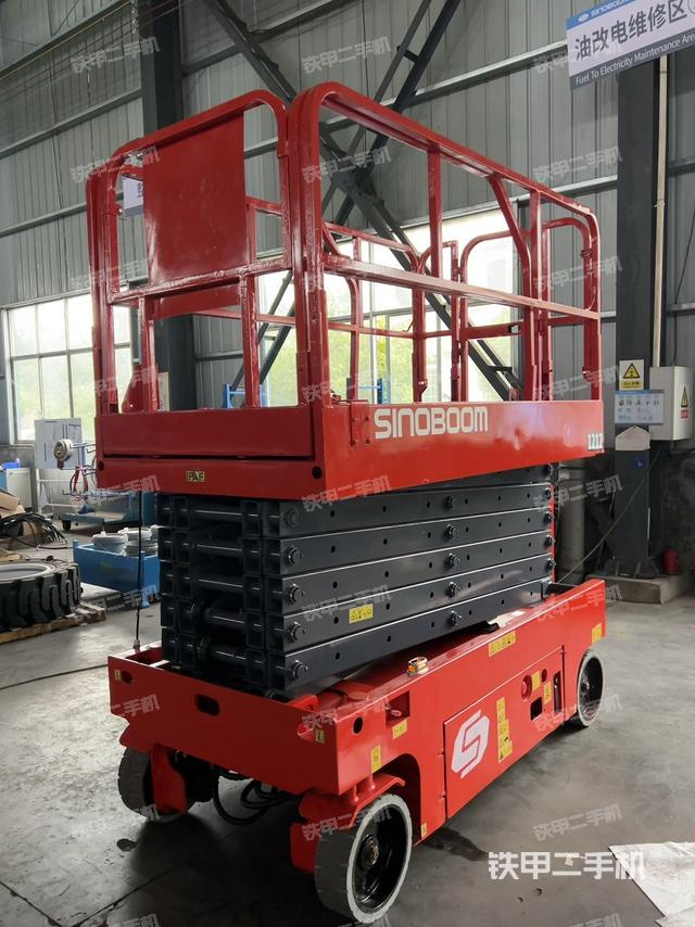 整机右后45°（设备外观及核心部件）